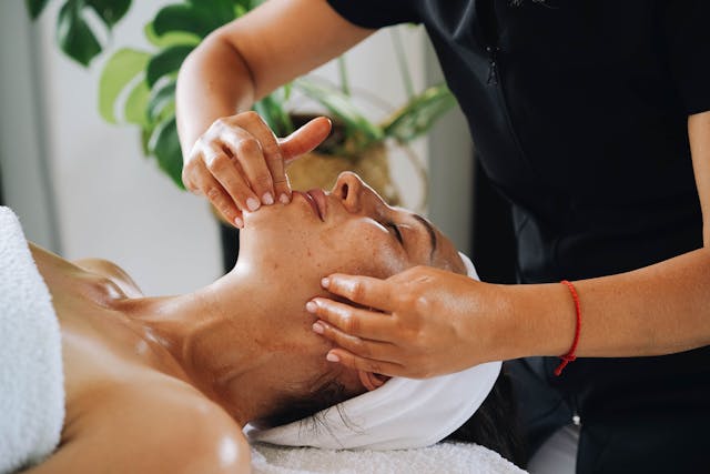 What Happens to Your Skin After a Lymphatic Massage (And Why Our Chicago Clients Keep Coming Back)